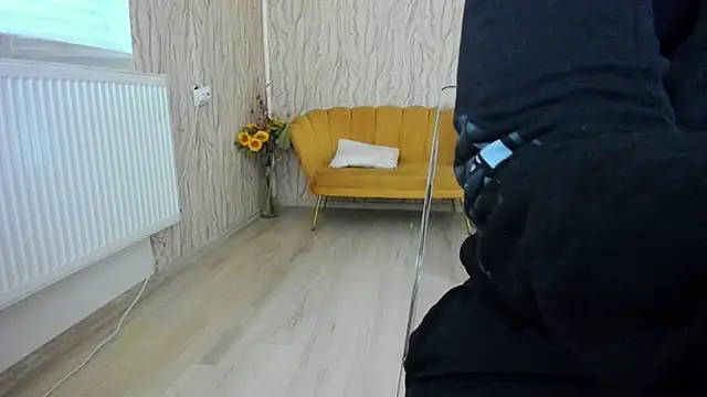 AishaRouhi online show from March 2025 05:11:01 AM