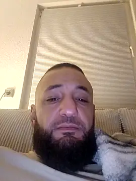 Snapshot of Reeeks69 chatting on September 2025 04:28:02 AM Reeeks69 online show from September 2025 04:28:02 AM