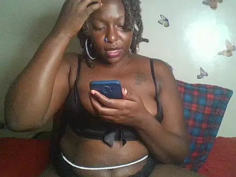 IAm Katie online show from February 2025 09:36:01 PM