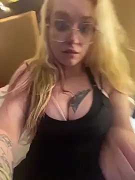 Lalalynn online show from March 2026 01:40:02 PM