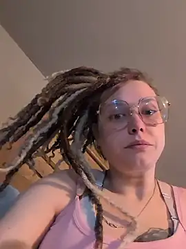 Lalalynn online show from July 2026 05:45:02 PM