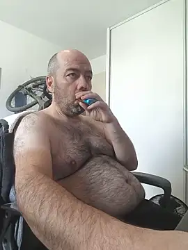 Snapshot of veryverybigdick45 chatting on June 2026 09:26:02 AM veryverybigdick45 online show from June 2026 09:26:02 AM