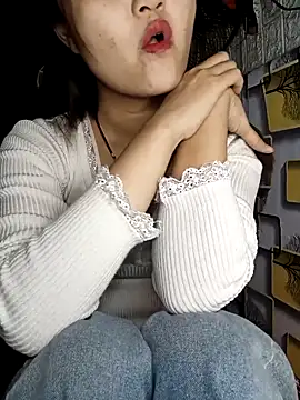 Snapshot of Girl20sexy chatting on February 2025 05:46:02 PM Girl20sexy online show from February 2025 05:46:02 PM
