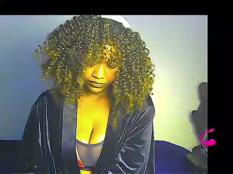 Snapshot of lilylovexx chatting on March 2026 06:56:01 PM lilylovexx online show from March 2026 06:56:01 PM