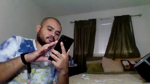 Snapshot of JooveyRose chatting on October 2025 06:41:02 PM JooveyRose online show from October 2025 06:41:02 PM