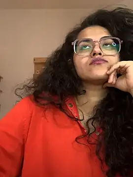 Curvydesifromgermany online show from January 2025 01:04:01 PM