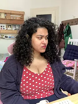 Snapshot of Curvydesifromgermany chatting on May 2026 12:13:02 PM Curvydesifromgermany online show from May 2026 12:13:02 PM