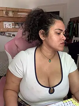 Curvydesifromgermany online show from July 2026 12:52:02 PM