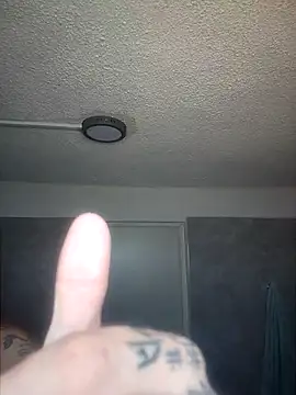 Snapshot of Hunnyhunty420 chatting on April 2026 08:03:02 PM Hunnyhunty420 online show from April 2026 08:03:02 PM