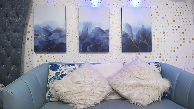 Steev Novoa online show from December 2024 04:37:02 AM