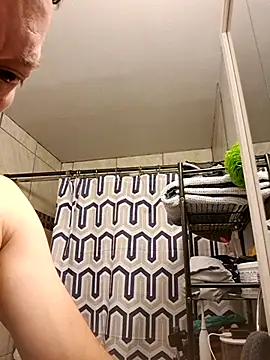 Snapshot of bigdickdaddy2184 chatting on February 2025 08:39:01 AM bigdickdaddy2184 online show from February 2025 08:39:01 AM