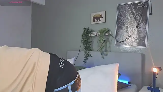 Ken-boy  online show from September 2025 11:55:02 AM