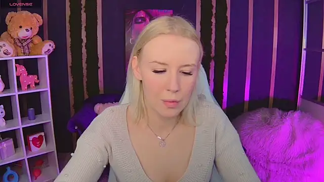 Selenatrend online show from April 2026 06:11:02 PM