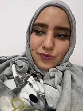 Snapshot of hannahayat chatting on December 2024 04:18:01 PM hannahayat online show from December 2024 04:18:01 PM