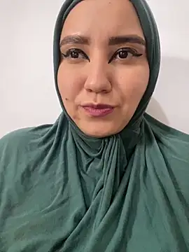 Snapshot of hannahayat chatting on January 2025 02:53:02 PM hannahayat online show from January 2025 02:53:02 PM