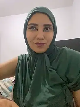 Snapshot of hannahayat chatting on March 2025 03:40:01 AM hannahayat online show from March 2025 03:40:01 AM