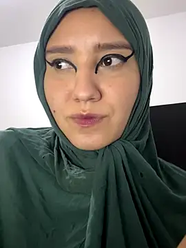 hannahayat online show from November 2025 11:27:01 PM