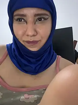 Snapshot of hannahayat chatting on June 2026 03:22:02 AM hannahayat online show from June 2026 03:22:02 AM