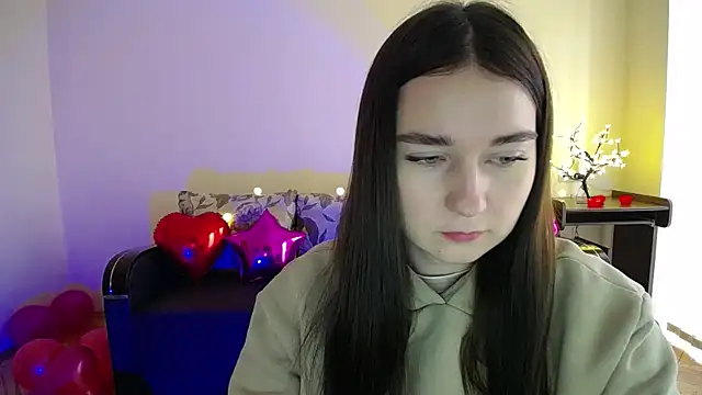 Pretty shy online show from February 2025 09:05:01 AM