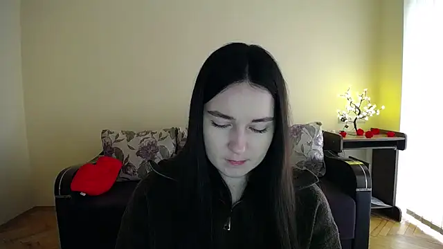 Pretty shy online show from April 2026 08:47:01 AM