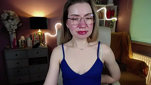 Mia Tasty online show from February 2025 11:22:01 AM