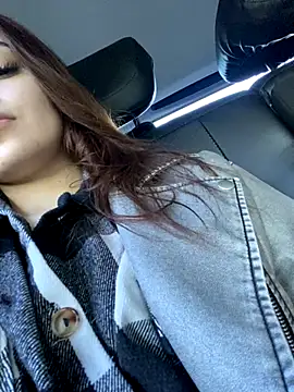 Snapshot of AnaWest chatting on September 2025 05:40:02 AM AnaWest online show from September 2025 05:40:02 AM