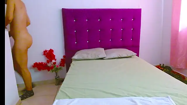 chantalsemenova1 online show from January 2025 03:35:02 PM