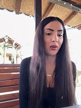 Emmapmg online show from March 2025 01:48:01 PM