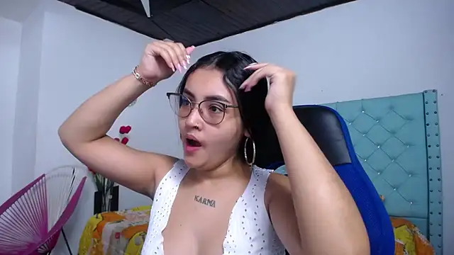 antonella sweetlittle online show from March 2026 12:11:01 PM