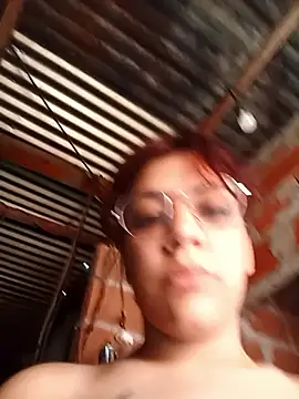 yani2526 online show from October 2025 05:44:02 PM
