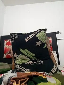 MaximoSualteza777 online show from October 2025 06:41:02 AM