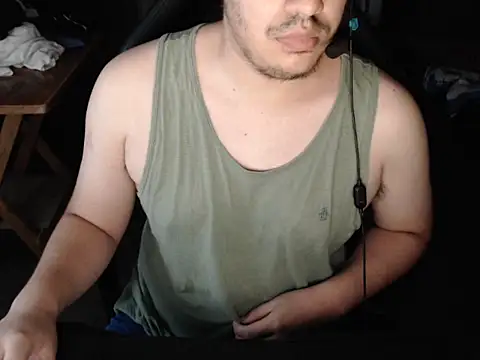 thealfawolf01 online show from February 2025 01:29:02 AM