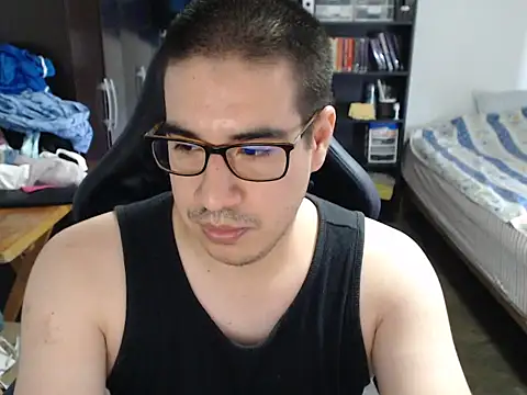 thealfawolf01 online show from February 2026 06:13:01 PM