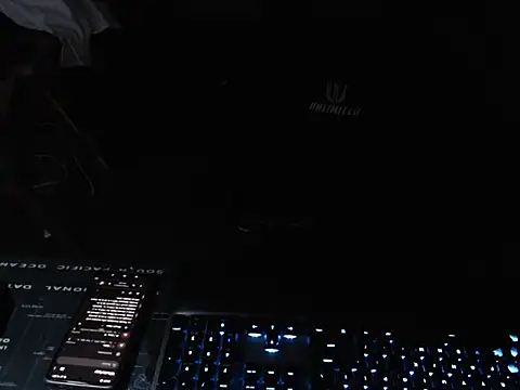 thealfawolf01 online show from April 2026 02:36:02 AM