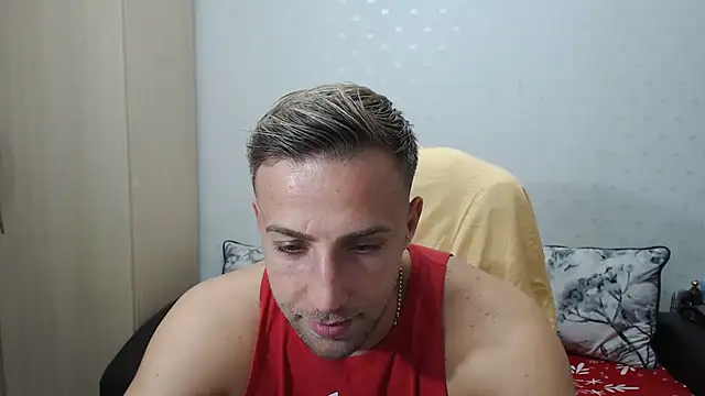 PrinceEagle online show from October 2025 09:25:02 PM