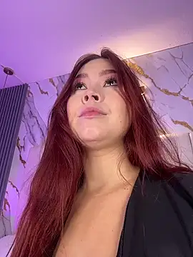 Snapshot of LiaTink chatting on May 2026 11:40:01 AM LiaTink online show from May 2026 11:40:01 AM