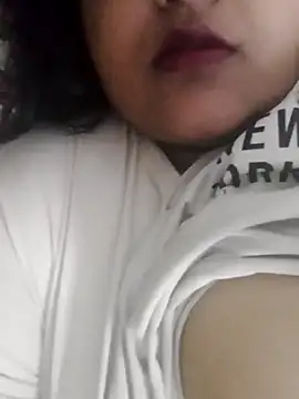 smile pretty online show from December 2024 03:57:02 PM