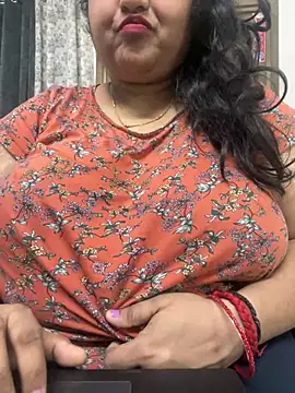 smile pretty online show from February 2025 05:43:01 PM