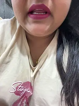 Snapshot of smile_pretty chatting on March 2026 09:38:01 AM smile pretty online show from March 2026 09:38:01 AM