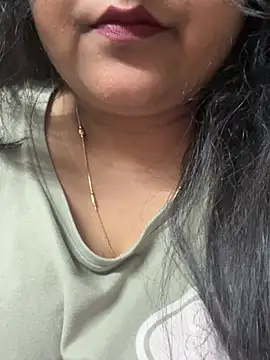 Snapshot of smile_pretty chatting on April 2026 06:49:02 PM smile pretty online show from April 2026 06:49:02 PM