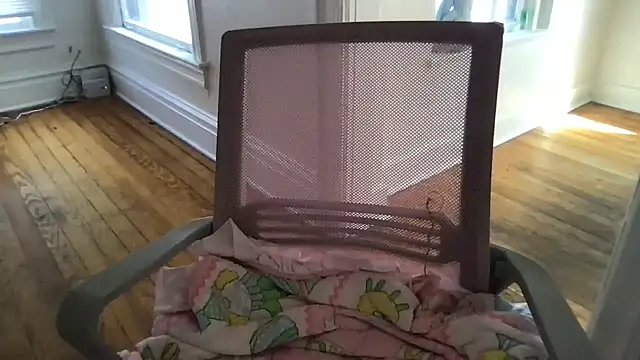 loveofbea online show from March 2026 10:10:01 PM