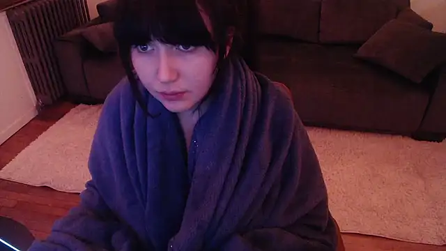 Lynylou online show from January 2025 01:15:01 AM