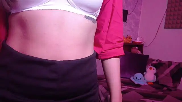 Snapshot of MidnightFlame chatting on October 2025 03:01:02 PM MidnightFlame online show from October 2025 03:01:02 PM