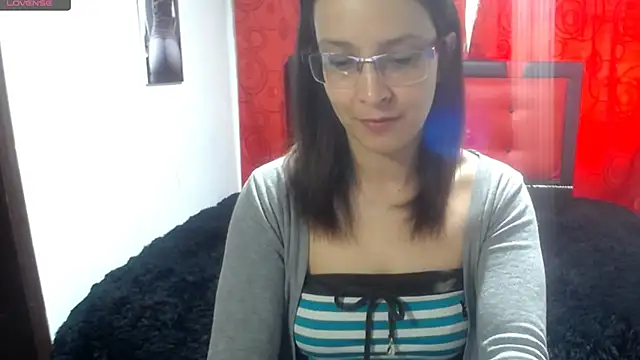 Snapshot of tatysmaturemilf chatting on December 2024 02:11:01 PM tatysmaturemilf online show from December 2024 02:11:01 PM