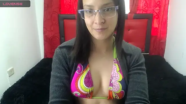 Snapshot of tatysmaturemilf chatting on December 2024 02:37:02 PM tatysmaturemilf online show from December 2024 02:37:02 PM