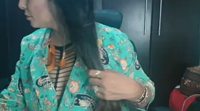 Snapshot of blzed420 chatting on December 2024 06:54:02 PM blzed420 online show from December 2024 06:54:02 PM