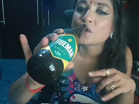 Snapshot of blzed420 chatting on February 2025 10:19:01 PM blzed420 online show from February 2025 10:19:01 PM