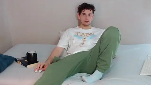 Elio555 online show from March 2025 01:04:01 AM