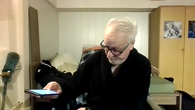 Sammy1660 online show from October 2025 05:30:01 AM