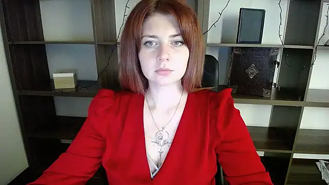 Snapshot of Lizzy_Love chatting on December 2024 05:20:02 AM Lizzy Love online show from December 2024 05:20:02 AM